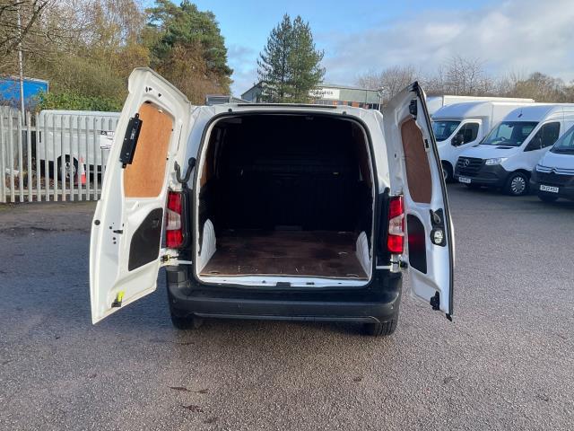 2020 Peugeot Partner 1000 1.5 Bluehdi 100 Professional Van (NU20GFX) Image 12