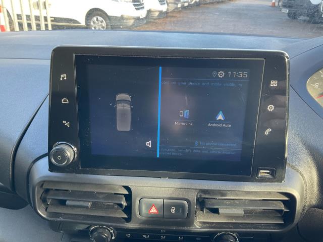 2020 Peugeot Partner 1000 1.5 Bluehdi 100 Professional Van (NU20GFX) Image 21