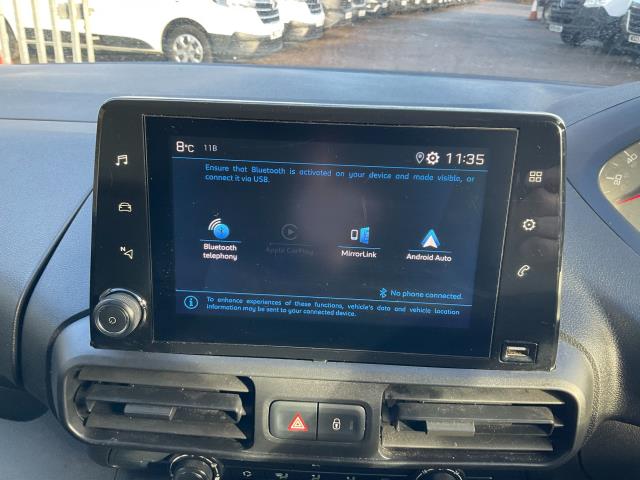 2020 Peugeot Partner 1000 1.5 Bluehdi 100 Professional Van (NU20GFX) Image 20