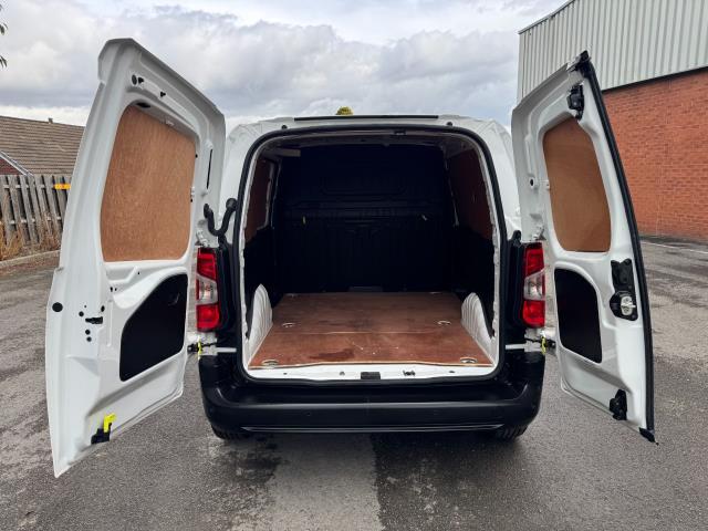 2020 Peugeot Partner 1000 1.5 Bluehdi 100 Professional Van (NU20GGO) Image 43