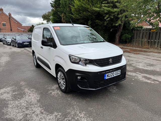 2020 Peugeot Partner 1000 1.5 Bluehdi 100 Professional Van (NU20GGO) Image 2