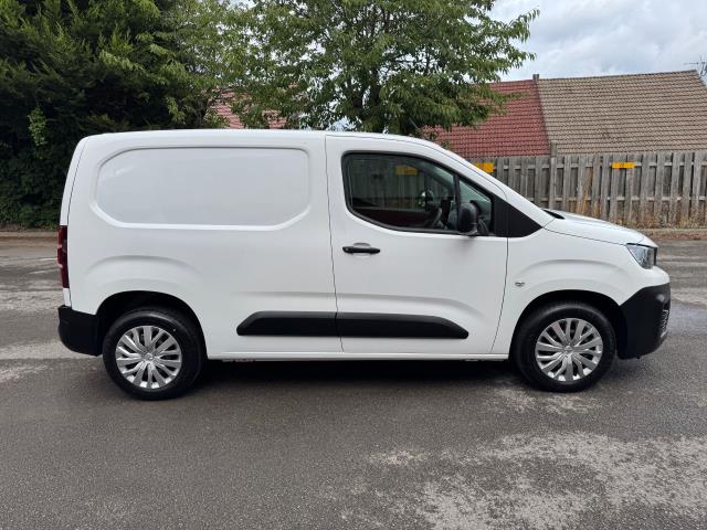 2020 Peugeot Partner 1000 1.5 Bluehdi 100 Professional Van (NU20GGO) Image 10