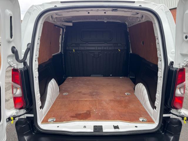 2020 Peugeot Partner 1000 1.5 Bluehdi 100 Professional Van (NU20GGO) Image 44
