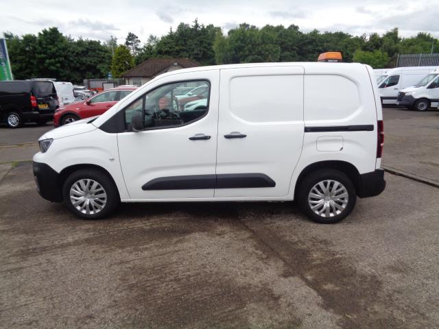 2020 Peugeot Partner 1000 1.5 Bluehdi 100 Professional Van (NU20GHN) Image 10