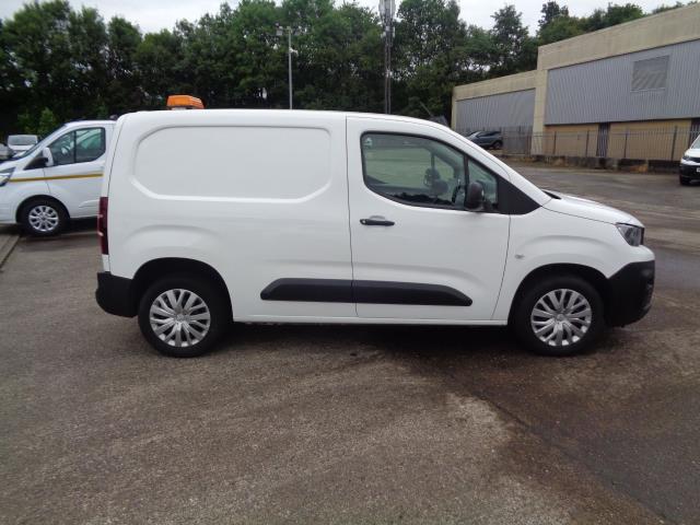 2020 Peugeot Partner 1000 1.5 Bluehdi 100 Professional Van (NU20GHN) Image 5