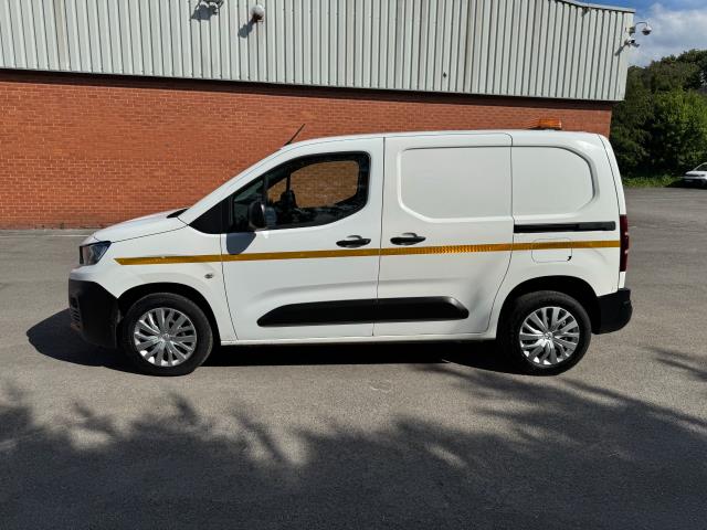 2020 Peugeot Partner 1000 1.5 Bluehdi 100 Professional Van EURO 6 (NU20GHY) Image 6