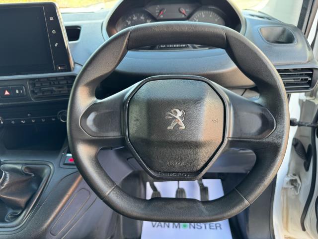 2020 Peugeot Partner 1000 1.5 Bluehdi 100 Professional Van EURO 6 (NU20GHY) Image 22