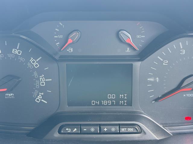 2020 Peugeot Partner 1000 1.5 Bluehdi 100 Professional Van EURO 6 (NU20GJX) Image 12