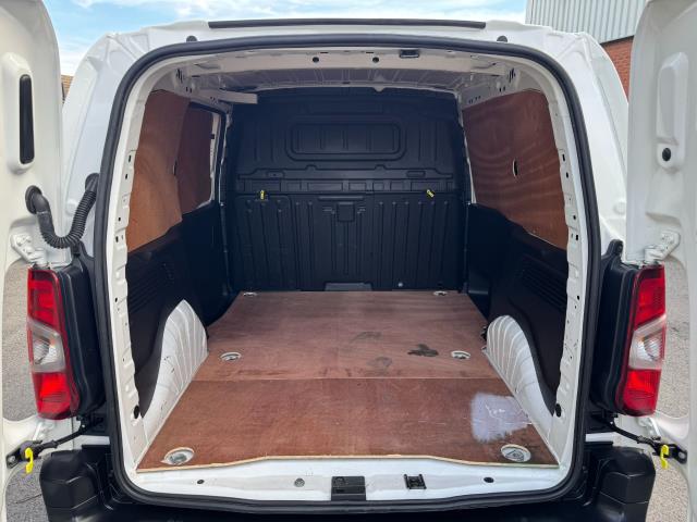 2020 Peugeot Partner 1000 1.5 Bluehdi 100 Professional Van EURO 6 (NU20GJX) Image 42