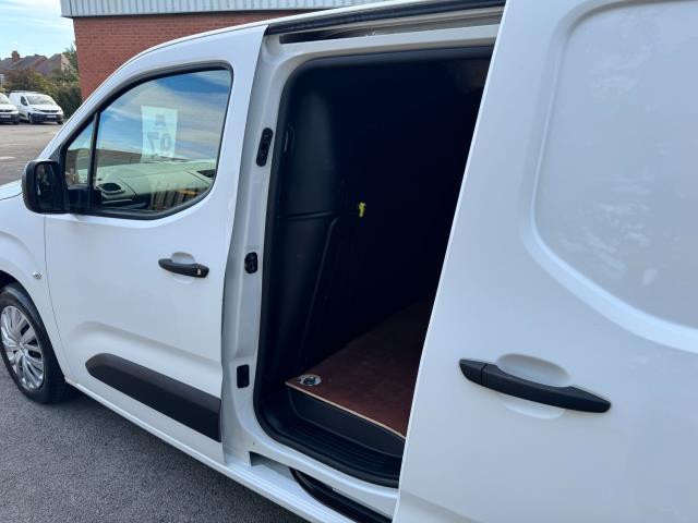 2020 Peugeot Partner 1000 1.5 Bluehdi 100 Professional Van EURO 6 (NU20GJX) Image 38