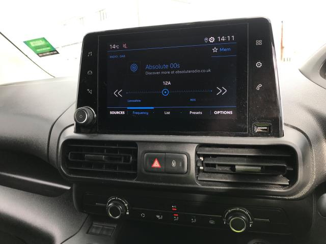 2020 Peugeot Partner L1 1000 1.5BLUE HDI 100PS PROFESSIONAL EURO 6 (NU20GKD) Image 14