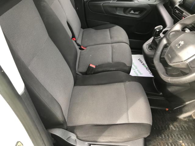 2020 Peugeot Partner L1 1000 1.5BLUE HDI 100PS PROFESSIONAL EURO 6 (NU20GKD) Image 13