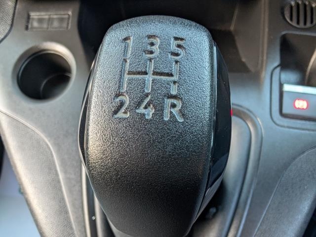 2020 Peugeot Partner 1000 1.5 Bluehdi 100 Professional Van (NU20JXF) Image 26