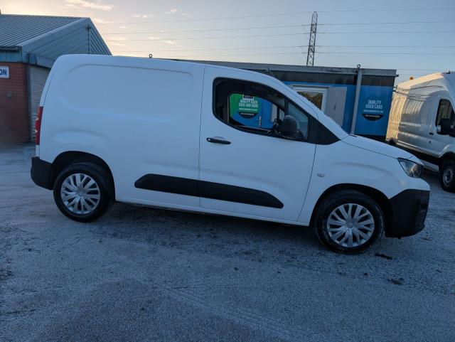 2020 Peugeot Partner 1000 1.5 Bluehdi 100 Professional Van (NU20JXF) Image 15