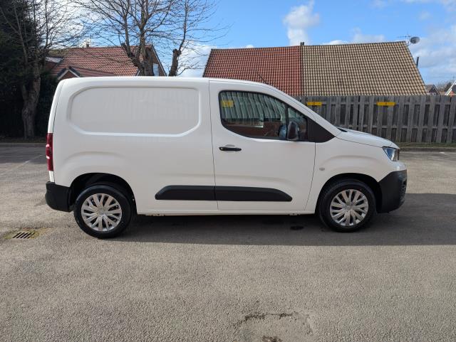 2020 Peugeot Partner 1000 1.5 Bluehdi 100 Professional Van (NU20JXJ) Image 3