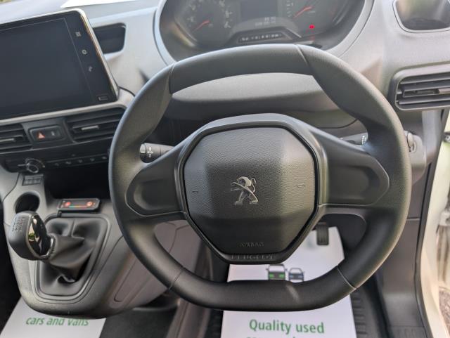 2020 Peugeot Partner 1000 1.5 Bluehdi 100 Professional Van (NU20JXJ) Image 23