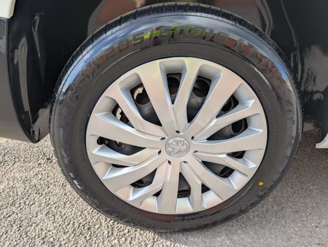 2020 Peugeot Partner 1000 1.5 Bluehdi 100 Professional Van (NU20JXJ) Image 20