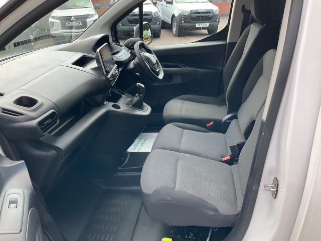 2020 Peugeot Partner 1000 1.5 Bluehdi 100 Professional Van (NU20KTT) Image 7