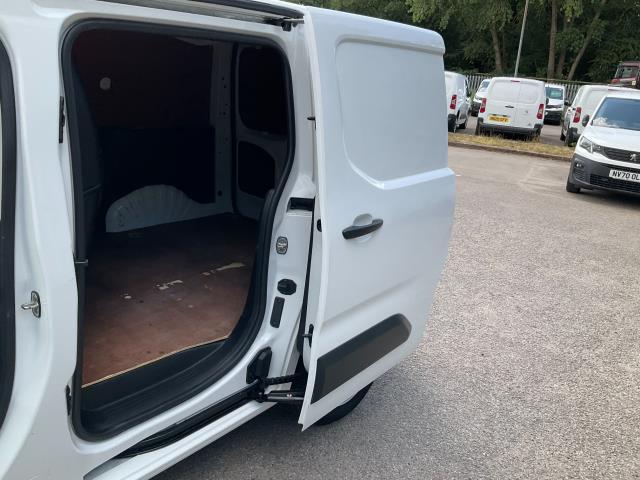 2020 Peugeot Partner 1000 1.5 Bluehdi 100 Professional Van (NU20KTT) Image 8