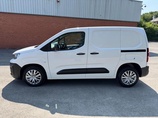 2020 Peugeot Partner 1000 1.5 Bluehdi 100 Professional Van (NU20KUA) Image 6