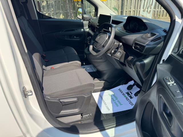 2020 Peugeot Partner 1000 1.5 Bluehdi 100 Professional Van (NU20KUA) Image 13