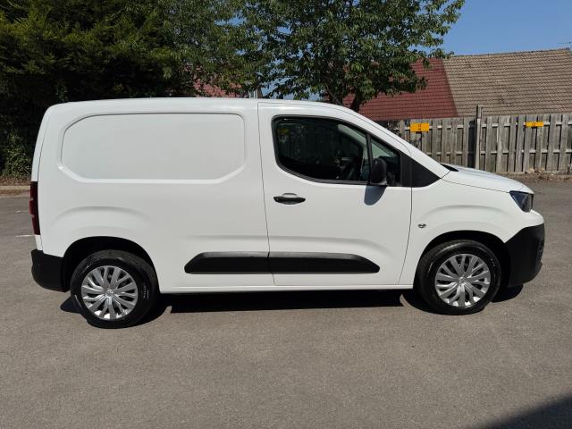 2020 Peugeot Partner 1000 1.5 Bluehdi 100 Professional Van (NU20KUA) Image 10