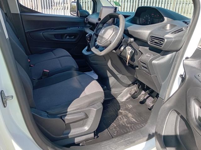 2020 Peugeot Partner L1 1000 1.5BLUE HDI 100PS PROFESSIONAL EURO 6 (NU20OTE) Image 21