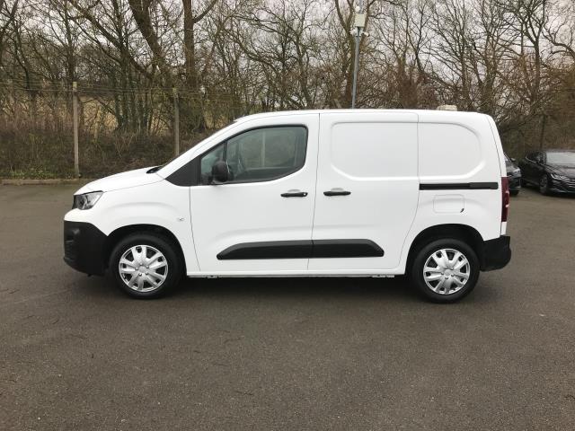 2020 Peugeot Partner 1000 1.5 Bluehdi 100 Professional Van (NU20OXF) Image 4