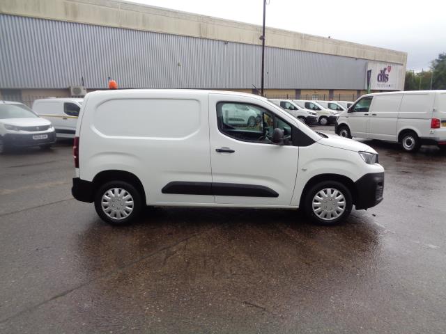 2020 Peugeot Partner 1000 1.5 Bluehdi 100 Professional Van (NU20OXN) Image 3