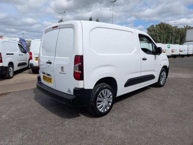 2020 Peugeot Partner 1000 1.5 Bluehdi 100 Professional Van (NU20SYX) Image 12