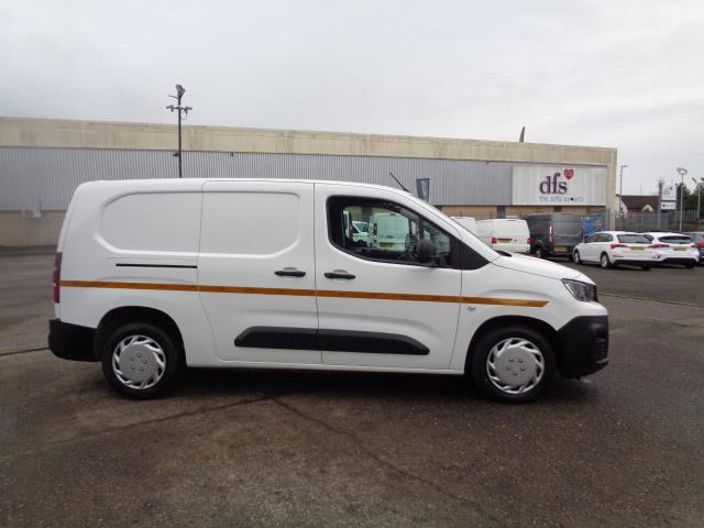 2020 Peugeot Partner 850 1.5 Bluehdi 100 Professional Crew Van (NU20SYY) Image 2