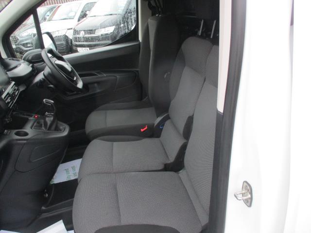 2020 Peugeot Partner 1000 1.5 Bluehdi 100 Professional Van (NU20TUP) Image 24