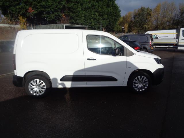 2020 Peugeot Partner 1000 1.5 Bluehdi 100 Professional Van (NU20TWG) Image 5