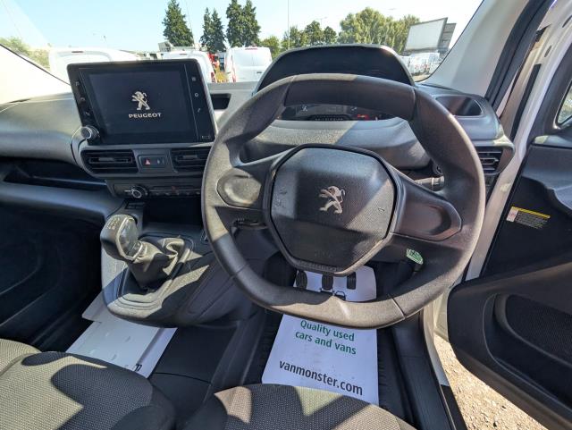2021 Peugeot Partner 950 1.5 Bluehdi 100 Professional Van (NU20TXB) Image 18