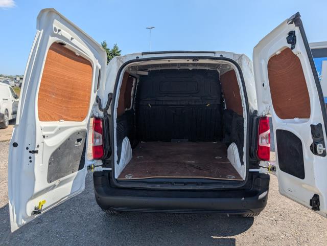 2021 Peugeot Partner 950 1.5 Bluehdi 100 Professional Van (NU20TXB) Image 11
