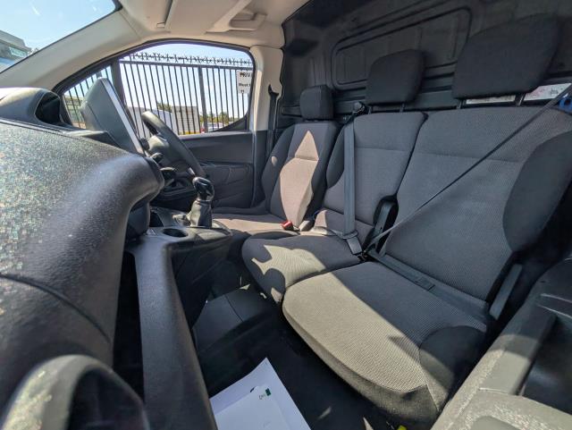 2021 Peugeot Partner 950 1.5 Bluehdi 100 Professional Van (NU20TXB) Image 17