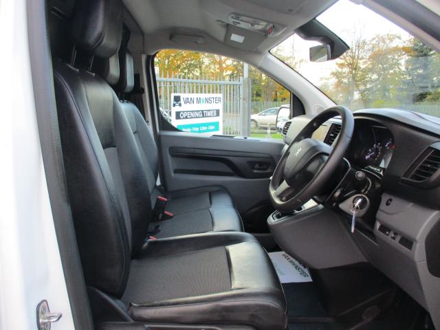 2020 Peugeot Expert 1400 2.0 Bluehdi 120 Professional Van (NU20XER) Image 12