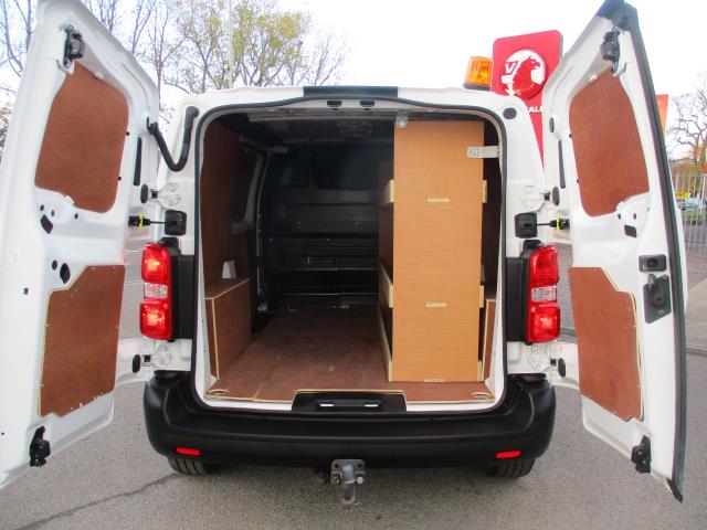 2020 Peugeot Expert 1400 2.0 Bluehdi 120 Professional Van (NU20XER) Image 29