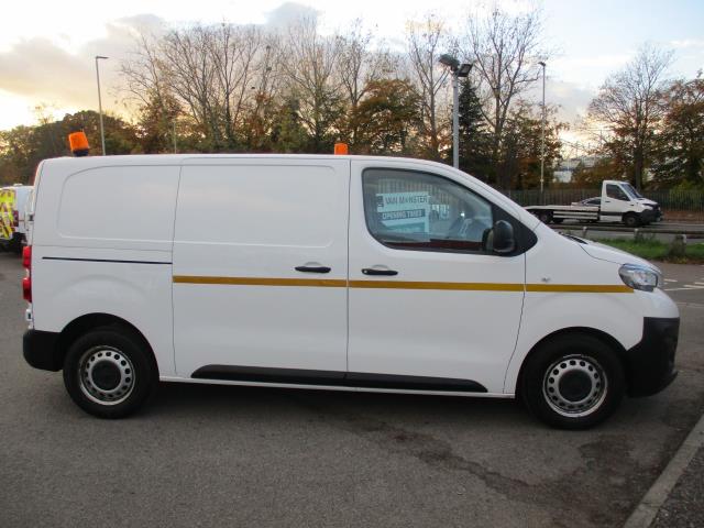 2020 Peugeot Expert 1400 2.0 Bluehdi 120 Professional Van (NU20XER) Image 3