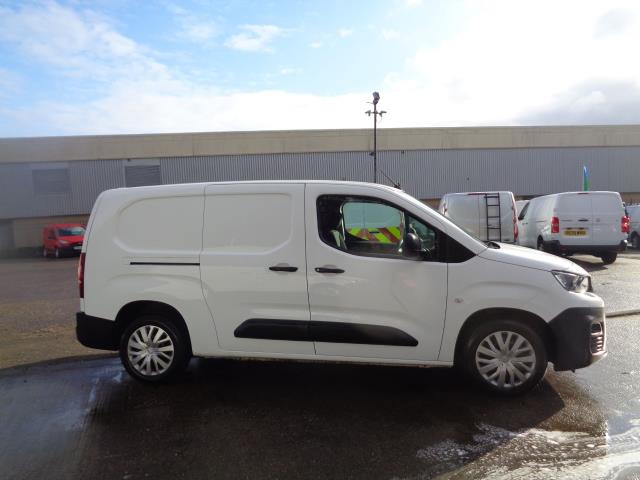 2020 Peugeot Partner 850 1.5 Bluehdi 100 Professional Crew Van (NU20XTG) Image 2