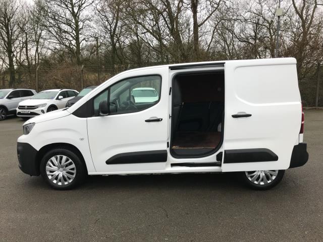 2020 Peugeot Partner 1000 1.5 Bluehdi 100 Professional Van (NU20YJS) Image 6