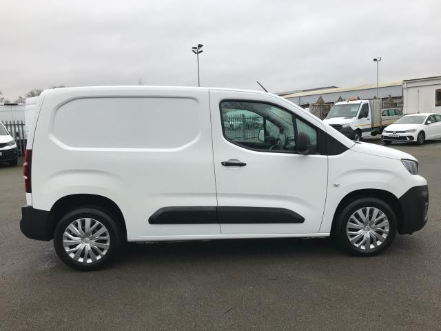 2020 Peugeot Partner 1000 1.5 Bluehdi 100 Professional Van (NU20YJS) Image 12