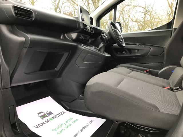 2020 Peugeot Partner 1000 1.5 Bluehdi 100 Professional Van (NU20YMF) Image 20