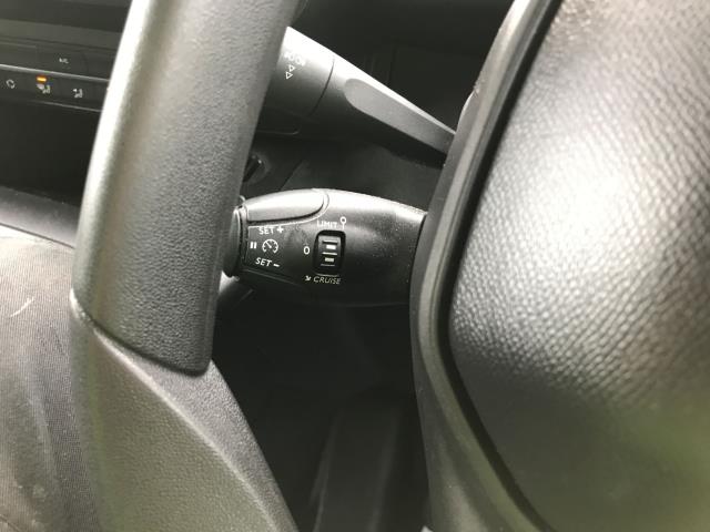 2020 Peugeot Partner 1000 1.5 Bluehdi 100 Professional Van (NU20YMF) Image 26
