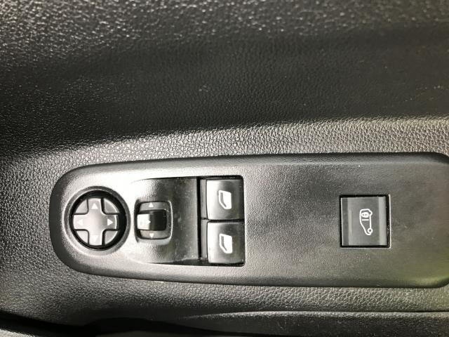 2020 Peugeot Partner 1000 1.5 Bluehdi 100 Professional Van (NU20YMF) Image 28