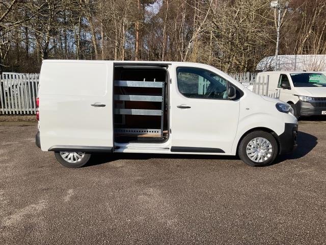 2020 Peugeot Expert 1400 2.0 Bluehdi 120 Professional Van (NU20ZFE) Image 18