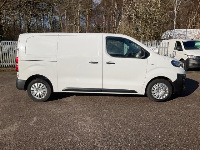 2020 Peugeot Expert 1400 2.0 Bluehdi 120 Professional Van (NU20ZFE) Image 17