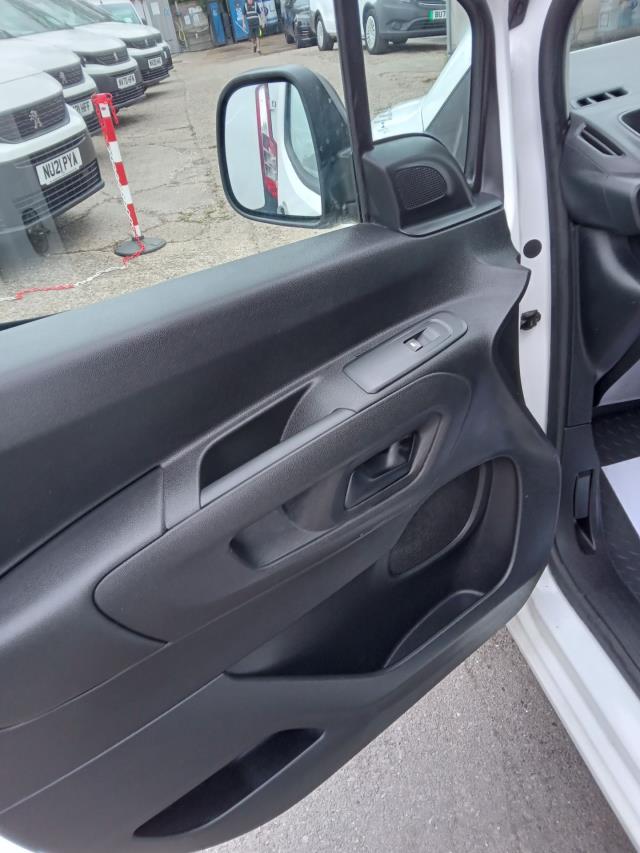 2020 Peugeot Partner 1000 1.5 Bluehdi 100 Professional Van 70 MPH Speed Limiter (NU20ZGT) Image 21