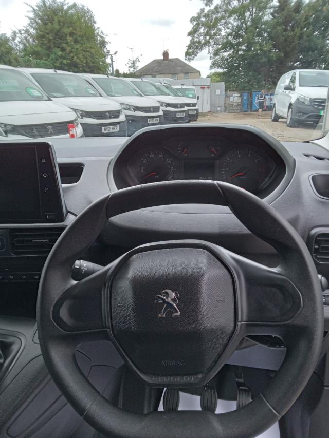 2020 Peugeot Partner 1000 1.5 Bluehdi 100 Professional Van 70 MPH Speed Limiter (NU20ZGT) Image 16