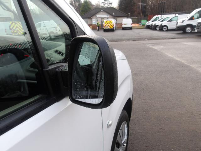 2020 Peugeot Partner 1000 1.5 Bluehdi 100 Professional Van (NU20ZHC) Image 12